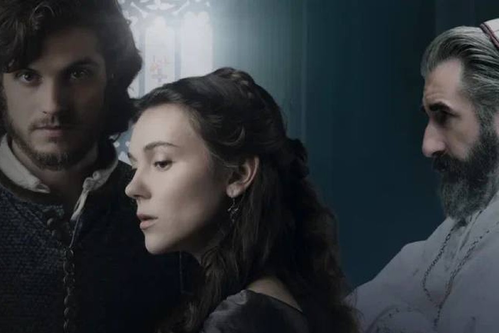 Кадр из сериала «Великолепные Медичи»: герои в костюмах Флоренции XV века